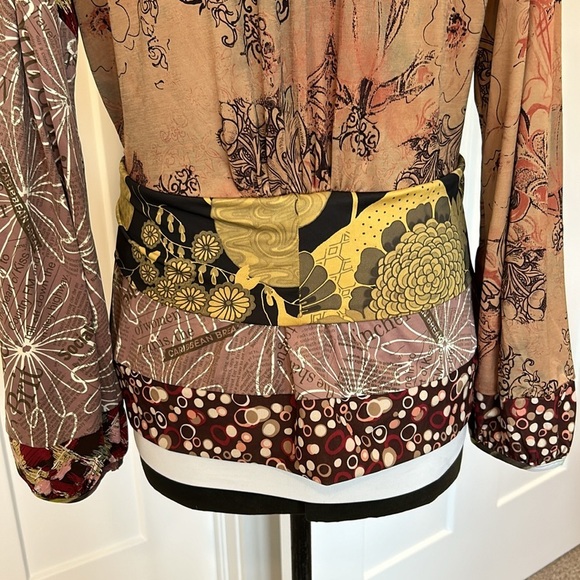 2 piece Tank top and belted over jacket “nothing matches” newspaper print fabric - Picture 6 of 17